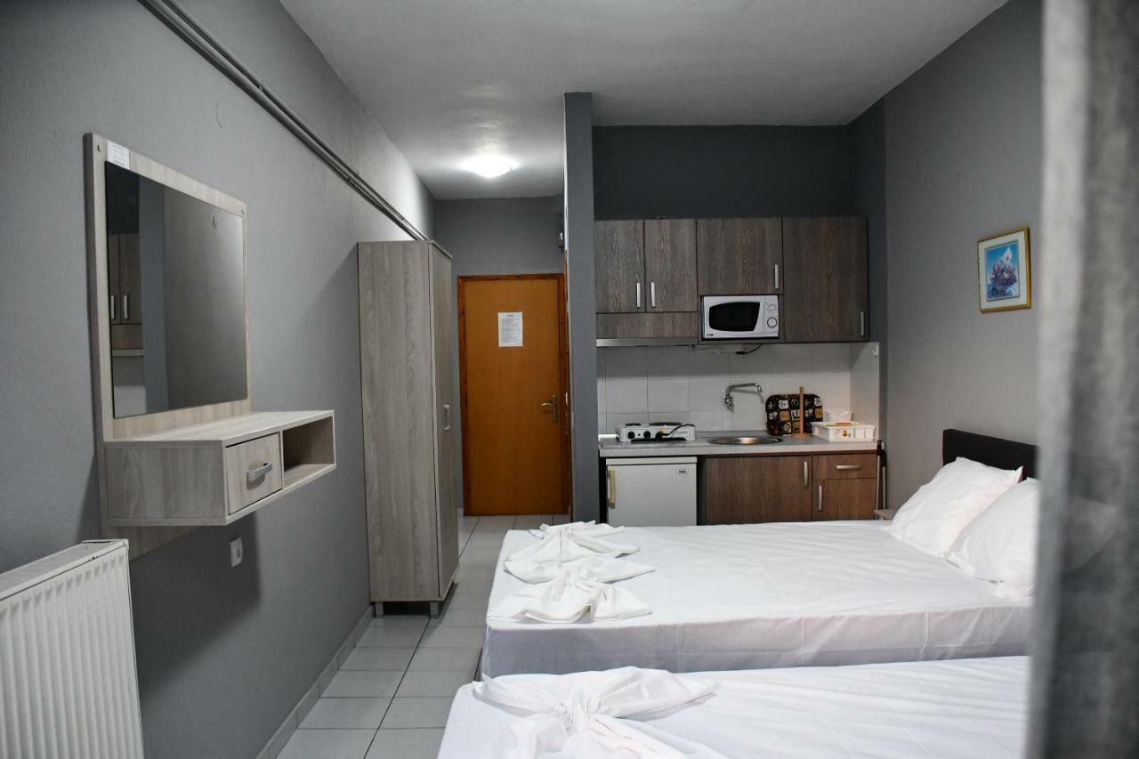 Perun Appartement Paralía Buitenkant foto